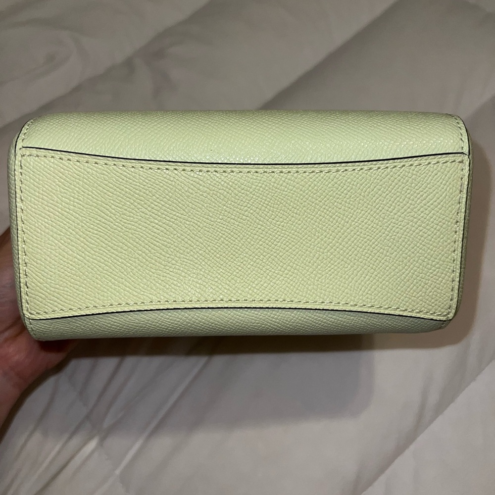 Coach Mini Rowan light lime green crossbody bag - Picture 2 of 5